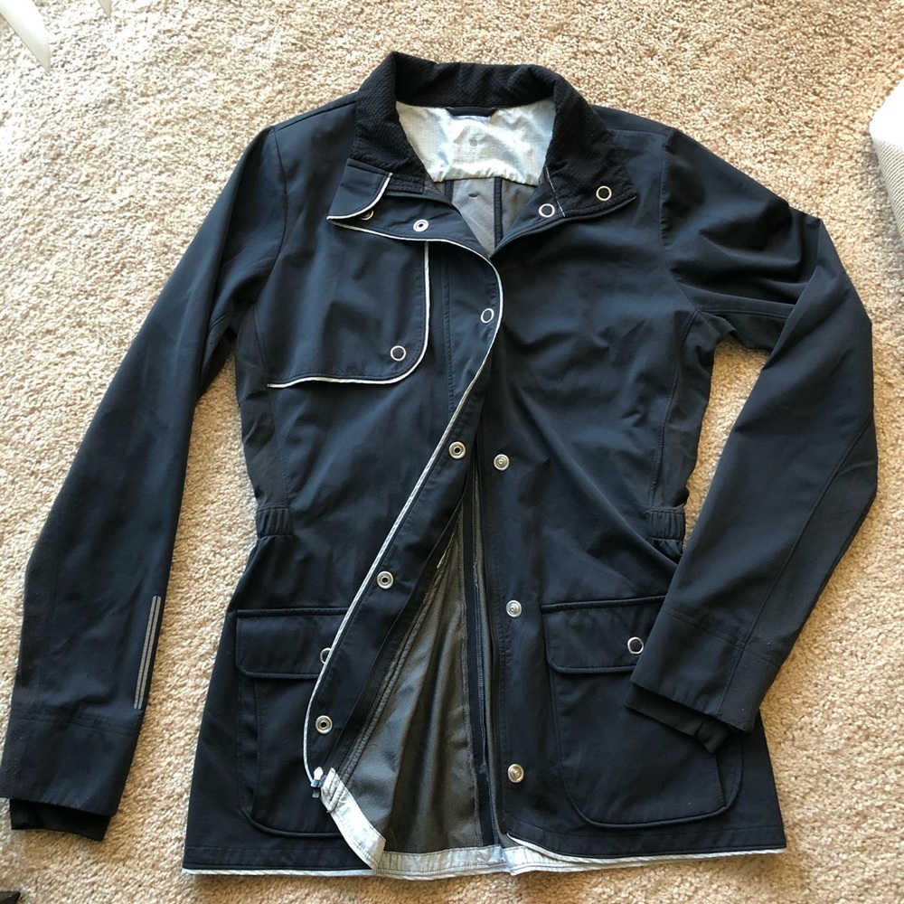 Brooks Wind Breaker Jacket